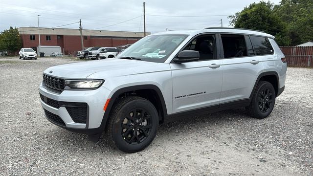 2026 Jeep Grand Cherokee GRAND CHEROKEE L LAREDO ALTITUDE 4X2