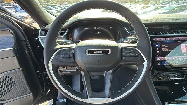 2025 Jeep Grand Cherokee GRAND CHEROKEE L LIMITED 4X2