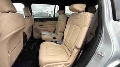 2025 Jeep Grand Cherokee GRAND CHEROKEE L LIMITED 4X2