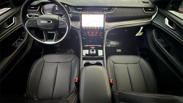 2025 Jeep Grand Cherokee GRAND CHEROKEE L LIMITED 4X2