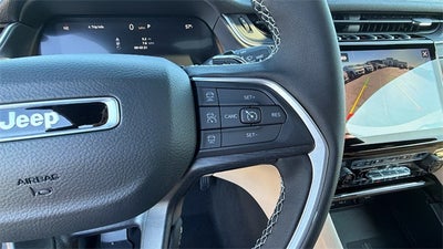 2025 Jeep Grand Cherokee GRAND CHEROKEE L LIMITED 4X2