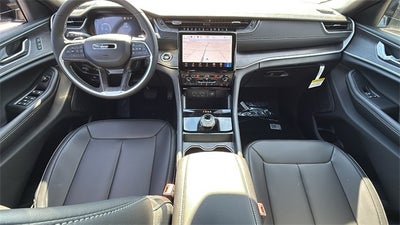 2025 Jeep Grand Cherokee GRAND CHEROKEE L LIMITED 4X2