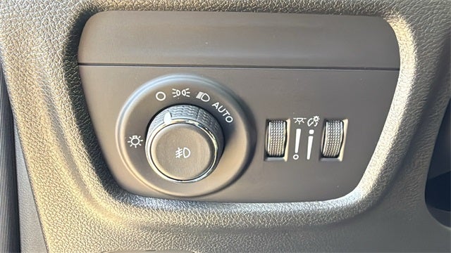 2025 Jeep Grand Cherokee GRAND CHEROKEE L LIMITED 4X2