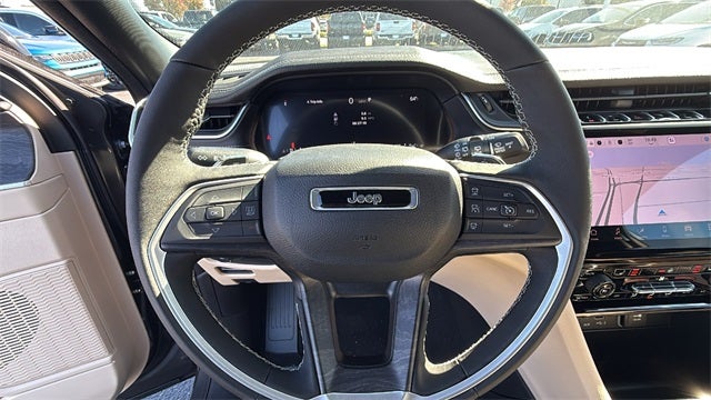 2025 Jeep Grand Cherokee GRAND CHEROKEE L LIMITED 4X2