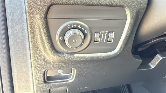 2025 Jeep Grand Cherokee GRAND CHEROKEE L LIMITED 4X2