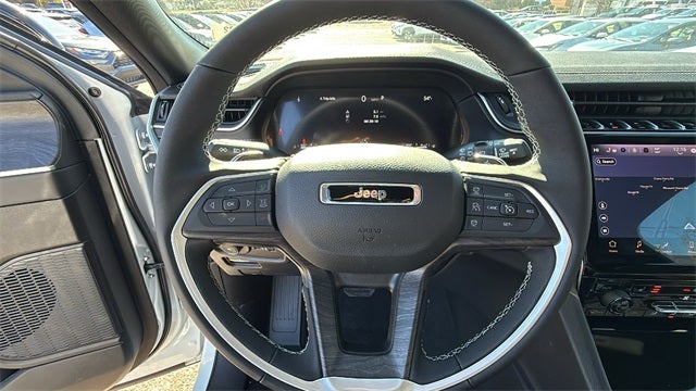 2025 Jeep Grand Cherokee GRAND CHEROKEE L LIMITED 4X2