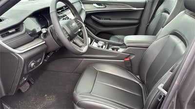 2025 Jeep Grand Cherokee GRAND CHEROKEE L LIMITED 4X2