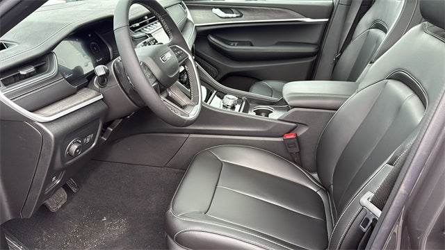 2025 Jeep Grand Cherokee GRAND CHEROKEE L LIMITED 4X2