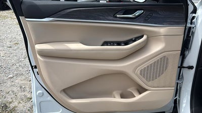 2026 Jeep Grand Cherokee GRAND CHEROKEE L LIMITED 4X2