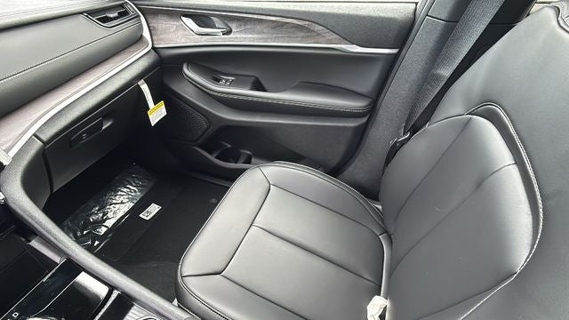 2026 Jeep Grand Cherokee GRAND CHEROKEE L LIMITED 4X2