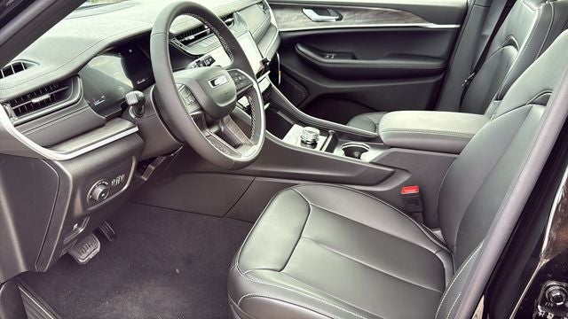2026 Jeep Grand Cherokee GRAND CHEROKEE L LIMITED 4X2