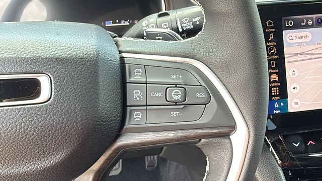 2026 Jeep Grand Cherokee GRAND CHEROKEE L LIMITED 4X2