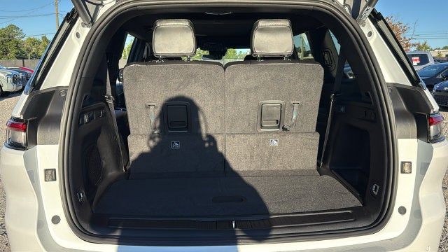 2027 Jeep Grand Cherokee GRAND CHEROKEE L LIMITED 4X2