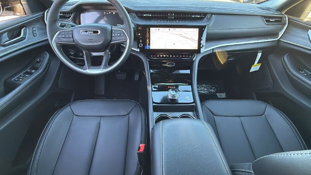 2027 Jeep Grand Cherokee GRAND CHEROKEE L LIMITED 4X2