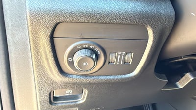 2027 Jeep Grand Cherokee GRAND CHEROKEE L LIMITED 4X2