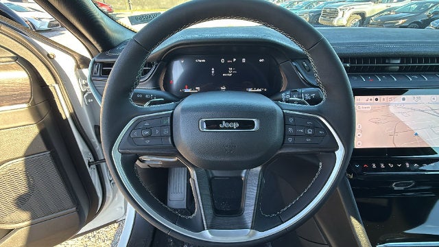 2027 Jeep Grand Cherokee GRAND CHEROKEE L LIMITED 4X2