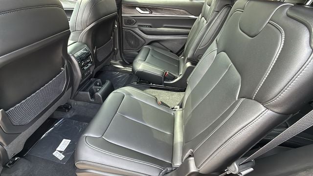 2026 Jeep Grand Cherokee GRAND CHEROKEE L LIMITED 4X2