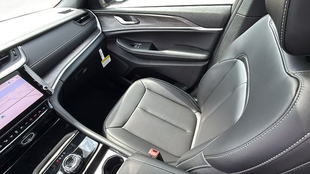2026 Jeep Grand Cherokee GRAND CHEROKEE L LIMITED 4X2
