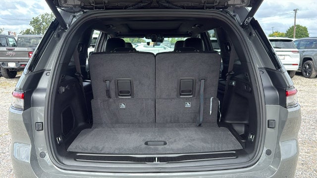 2027 Jeep Grand Cherokee GRAND CHEROKEE L LIMITED 4X2