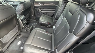 2027 Jeep Grand Cherokee GRAND CHEROKEE L LIMITED 4X2