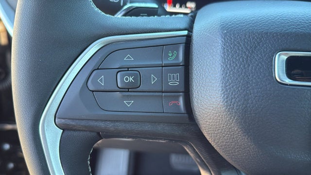 2027 Jeep Grand Cherokee GRAND CHEROKEE L LIMITED 4X2