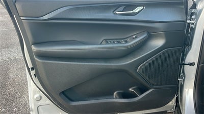 2025 Jeep Grand Cherokee GRAND CHEROKEE L LAREDO X 4X4