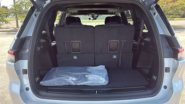 2025 Jeep Grand Cherokee GRAND CHEROKEE L LAREDO X 4X4