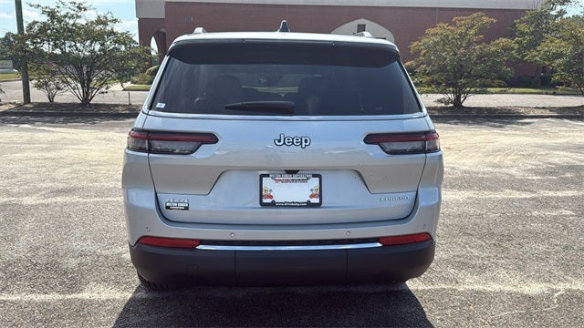 2025 Jeep Grand Cherokee GRAND CHEROKEE L LAREDO X 4X4