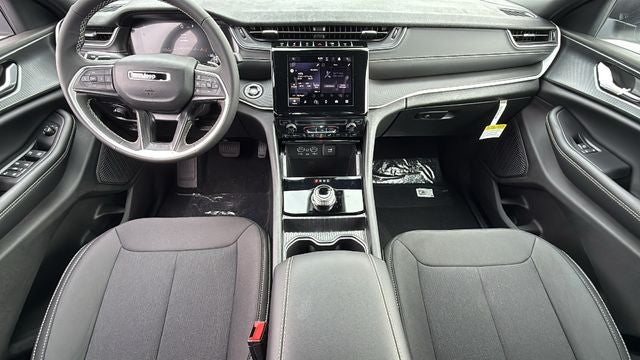 2026 Jeep Grand Cherokee GRAND CHEROKEE L LAREDO 4X4