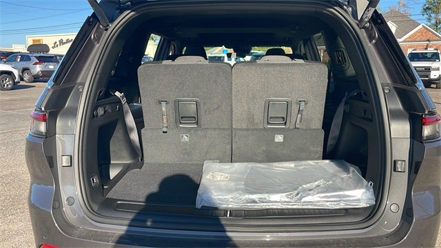 2025 Jeep Grand Cherokee GRAND CHEROKEE L LAREDO X 4X4