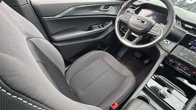 2025 Jeep Grand Cherokee GRAND CHEROKEE L LAREDO X 4X4