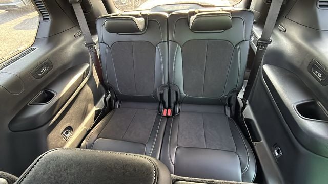 2027 Jeep Grand Cherokee GRAND CHEROKEE L LAREDO ALTITUDE 4X4