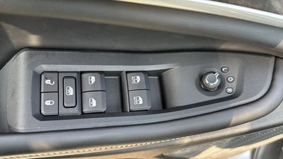 2027 Jeep Grand Cherokee GRAND CHEROKEE L LAREDO ALTITUDE 4X4