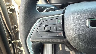 2027 Jeep Grand Cherokee GRAND CHEROKEE L LAREDO ALTITUDE 4X4