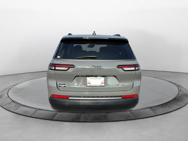2027 Jeep Grand Cherokee GRAND CHEROKEE L LAREDO ALTITUDE 4X4