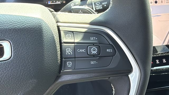 2026 Jeep Grand Cherokee GRAND CHEROKEE L LAREDO ALTITUDE 4X4