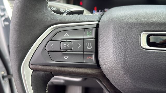2026 Jeep Grand Cherokee GRAND CHEROKEE L LAREDO ALTITUDE 4X4