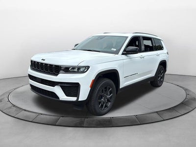 2027 Jeep Grand Cherokee GRAND CHEROKEE L LAREDO ALTITUDE 4X4