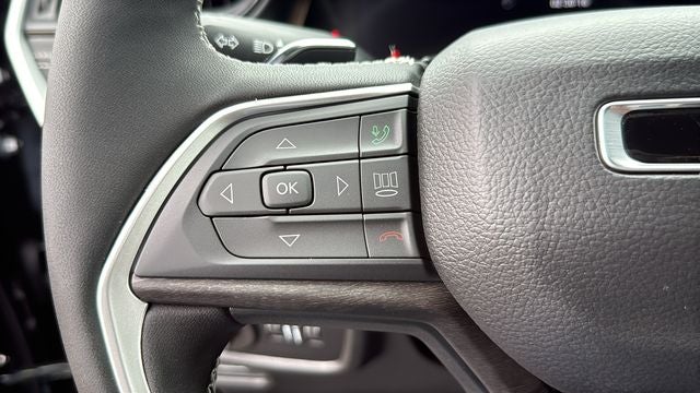 2027 Jeep Grand Cherokee GRAND CHEROKEE L LAREDO ALTITUDE 4X4