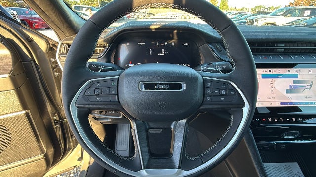 2027 Jeep Grand Cherokee GRAND CHEROKEE L LIMITED RESERVE 4X4