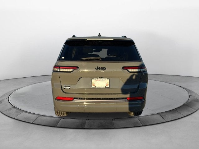 2027 Jeep Grand Cherokee GRAND CHEROKEE L LIMITED RESERVE 4X4