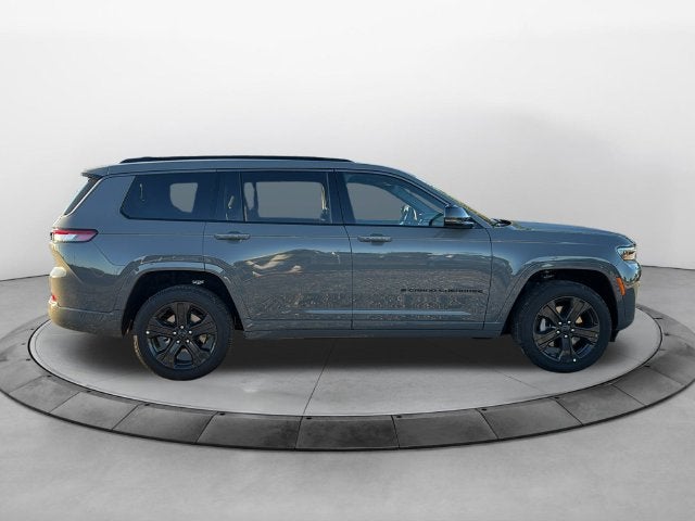 2027 Jeep Grand Cherokee GRAND CHEROKEE L LIMITED RESERVE 4X4