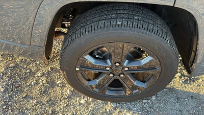 2027 Jeep Grand Cherokee GRAND CHEROKEE L LIMITED RESERVE 4X4
