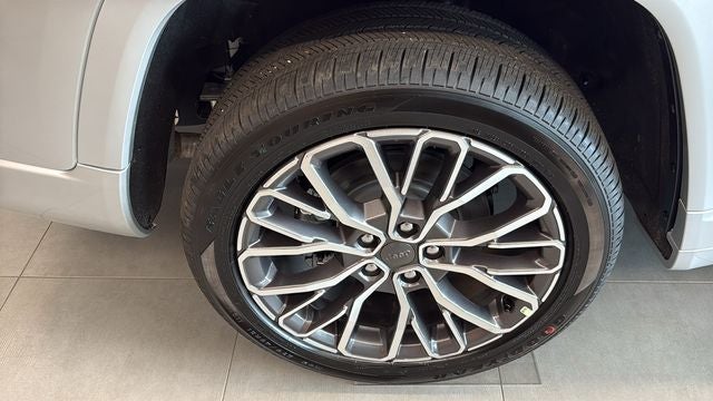 2026 Jeep Grand Cherokee GRAND CHEROKEE L SUMMIT 4X4