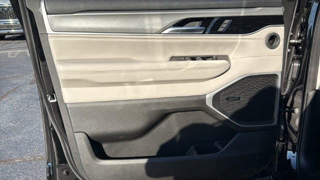2027 Jeep Grand Wagoneer GRAND WAGONEER LONG WHEELBASE 4X2