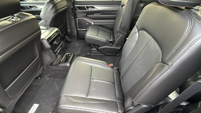 2027 Jeep Grand Wagoneer GRAND WAGONEER LONG WHEELBASE 4X4