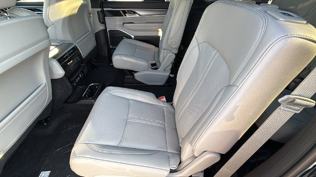 2027 Jeep Grand Wagoneer GRAND WAGONEER LONG WHEELBASE 4X4