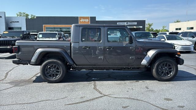 2026 Jeep Gladiator GLADIATOR SPORT S 4X4