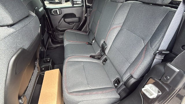2027 Jeep Gladiator GLADIATOR RUBICON 4X4