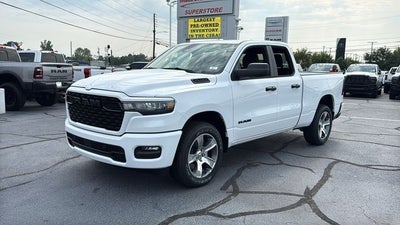 2026 RAM 1500 RAM 1500 EXPRESS QUAD CAB 4X2 6'4' BOX
